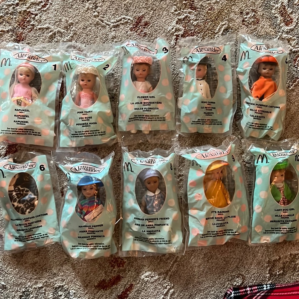2003 SET OF 10 Sealed Madame Alexander McDonalds Happy Meal Toy Dolls.